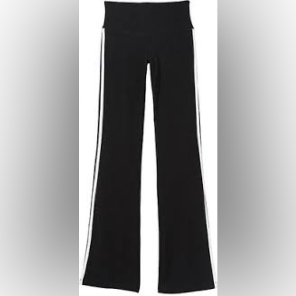 Garage brand 90’s navy low rise flare leg knit leggings